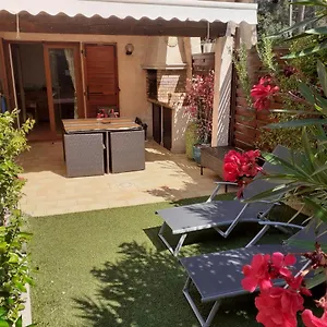  Hébergement de vacances Club Dans Résidence Fermée Et Arborée 10min A Pied De La France